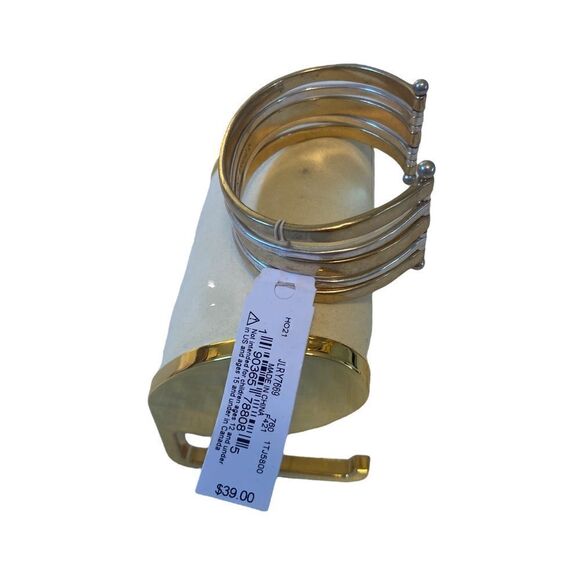 Two Tone Cuff Bracelet in Hammered Gold & Silver. - Picture 2 of 4